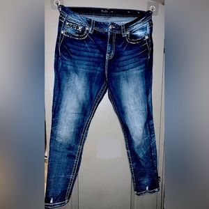 Miss Me Dark Wash Distressed Curvy Ankle Jeans 31